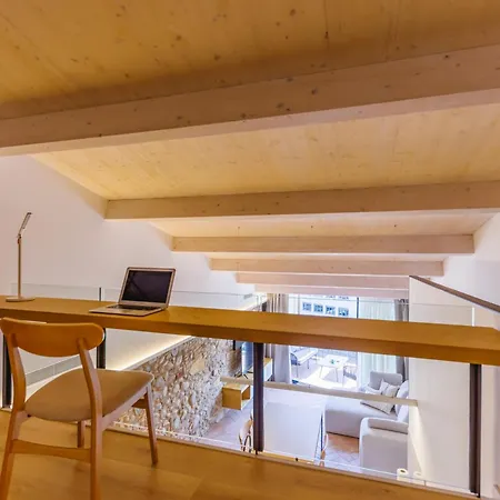 Bravissimo Ballesteries Penthouse, Monthly Apartment
